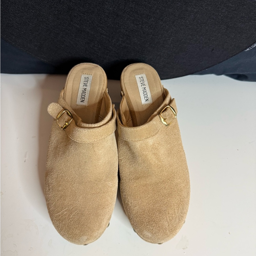Steve Madden Beige Suede Slip-On Shoes
